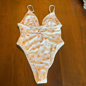 LA Hearts by Pacsun one piece bathing suit